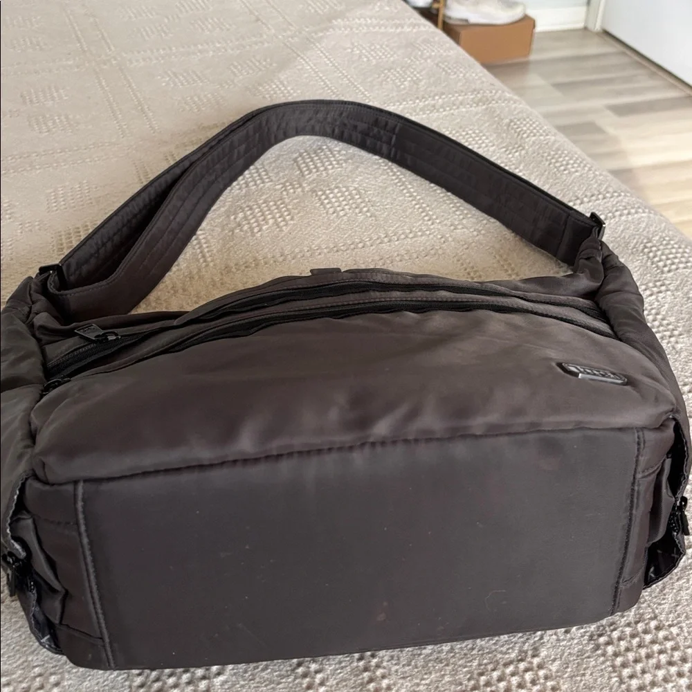 LUG TROOPER SLING BAG Purse‎ Gray Hidden Cargo Multi Pockets RFID Tote
